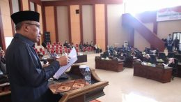 Wali Kota Saat Sampaikan LKPJ (Bucek Humas)