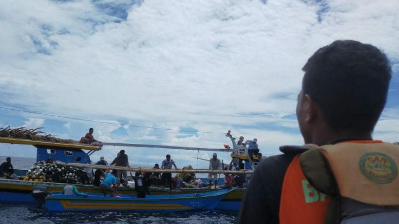 Kapal Ikan KM. Firli Yang Diselamatkan (Foto Basarnas Ternate)