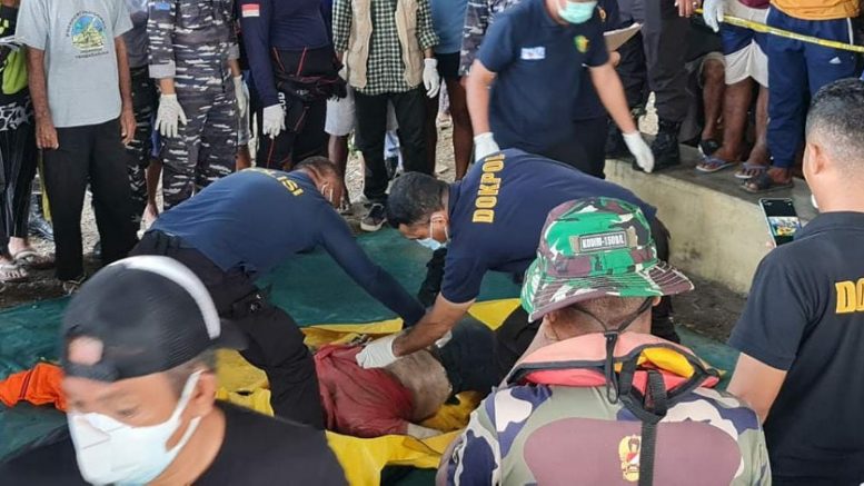 Jenazah ABK Cahaya Arafah Yang Ditemukan Tim SAR Gabungan