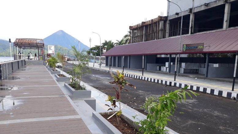 Pusat Kuliner Belakang Jatiland Mall