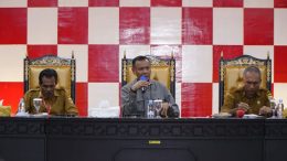Rapat Penanganan Krisis Air Bersih