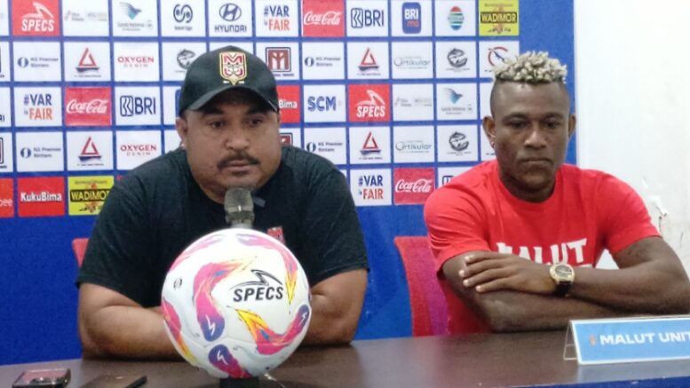 Konferensi Pers Malut United