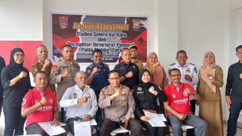 Penyerahan Hasil Re-Risk Assesment ke Panitia dan Pengelola Gelora Kie Raha