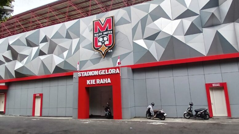 Stadion Gelora Kie Raha