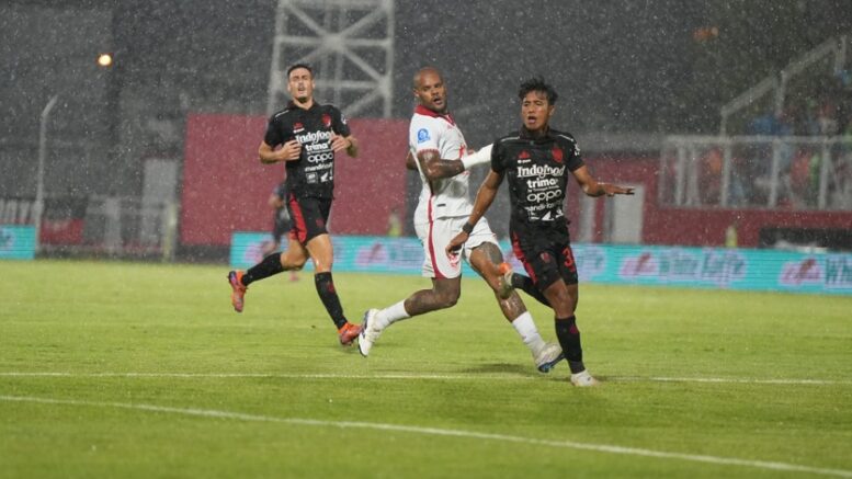 Pertandingan Malut United vs Dewa United