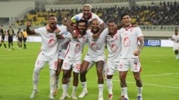 Selebrasi Pemain Malut United Usai Mencetak Gol