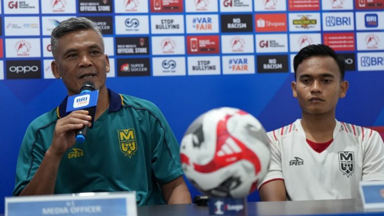 Konferensi Pers Malut United