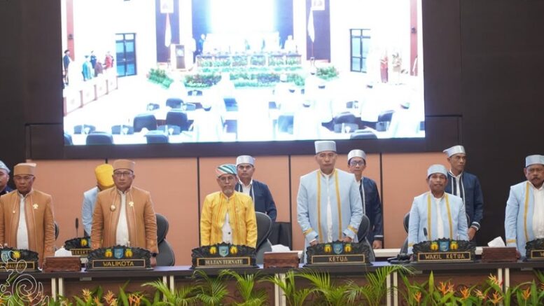 Paripurna Hari Jadi Ternate di Hadiri Sultan Ternate