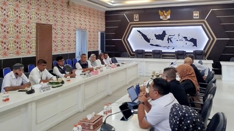 Rapat Pembahasan Ranperda RTRW Yang Digelar Pansus I DPRD Ternate