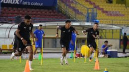 Pemain Malut United Yance Sayuri, Igor Inocencio dan Lucas Cardoso Saat Latihan