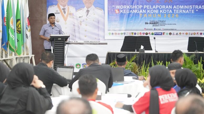 Ketua KONI Kota Ternate Faujan A. Pinang Saat Membuka Raker dan Workshop