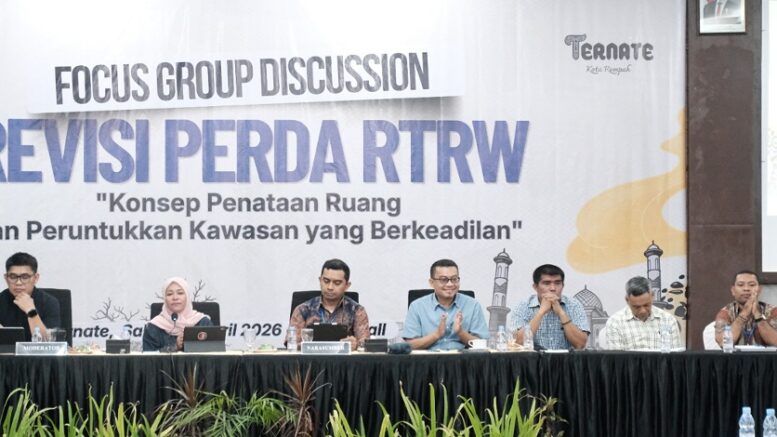 Pemaparan Materi di FGD Revisi Perda RTRW