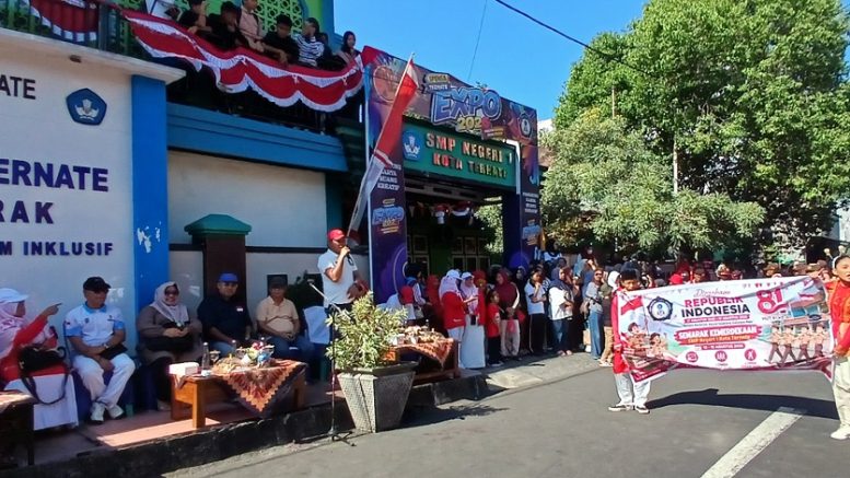 Pembukaan Lomba Gerak Jalan